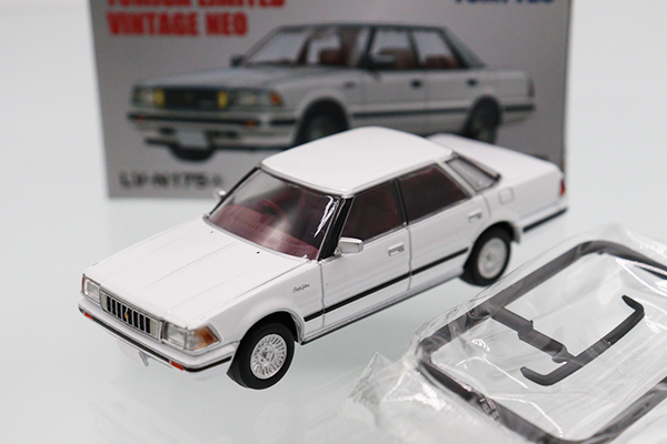 ミニカーショップ ケンボックス トミカリミテッドヴィンテージネオ☆LV