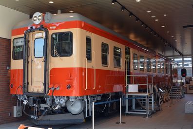 大糸線キハ52 156首都圏色