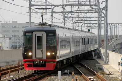 名鉄1700系旧塗装 中部国際空港