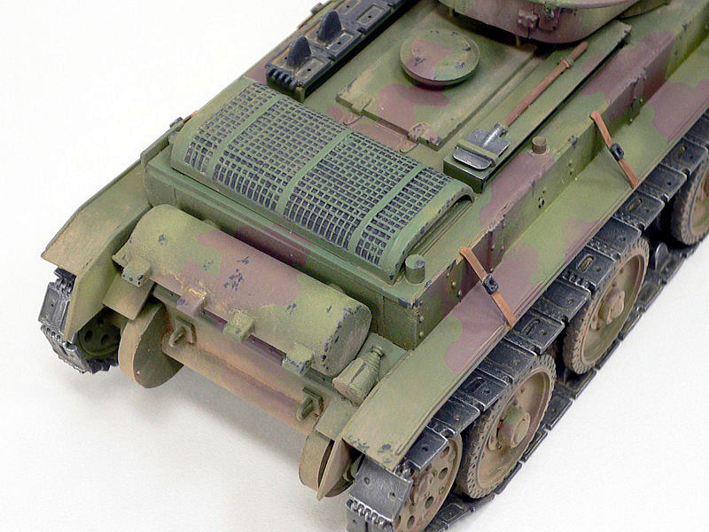 BT-5 ソビエト軍軽戦車 ズベズダ 1/35 組立と塗装・製作記・完成写真