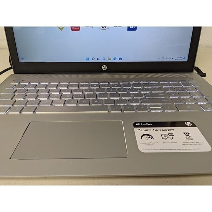 HP Pavilion 15-cc023cl 15.6