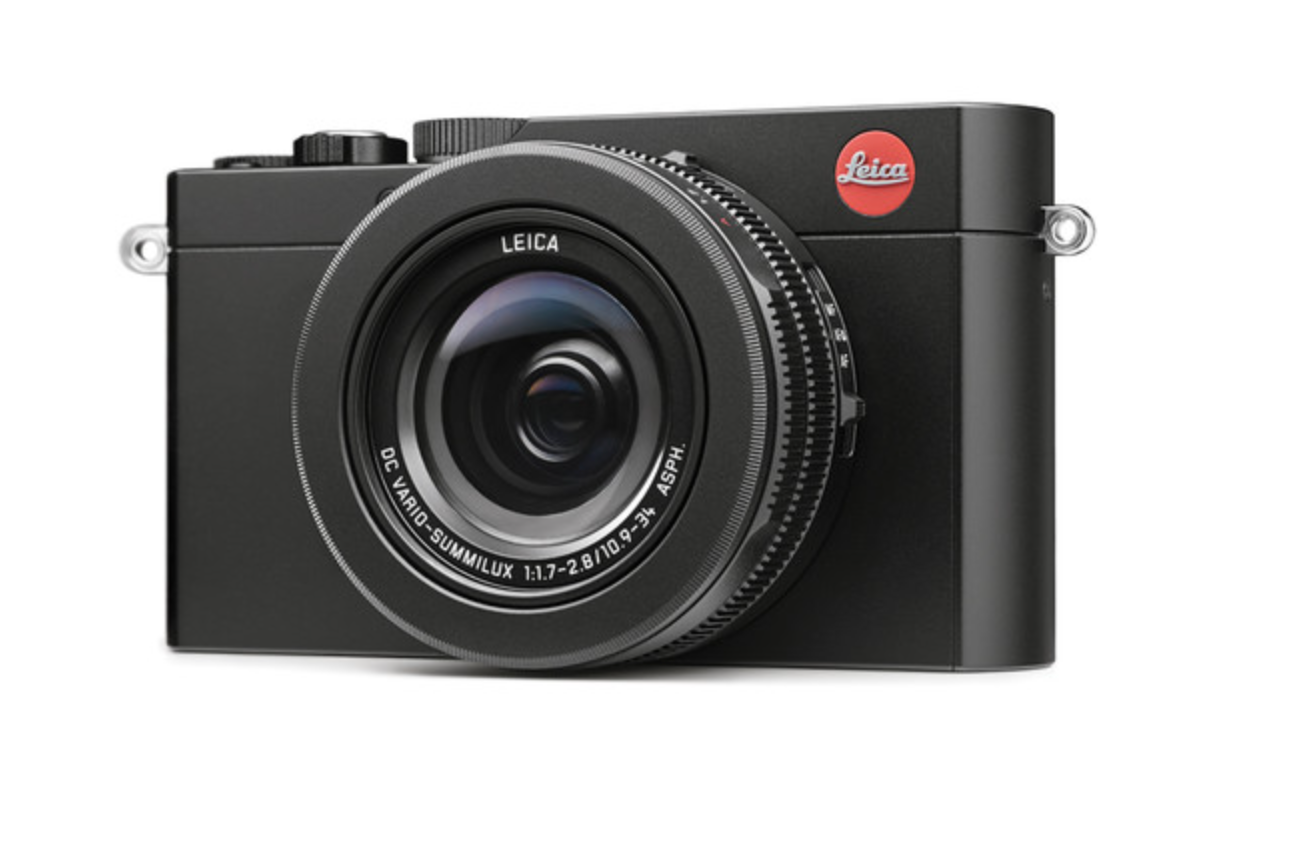 Leica D-LUX (Typ 109) Digital Camera Explorer Kit – Ken Hansen New