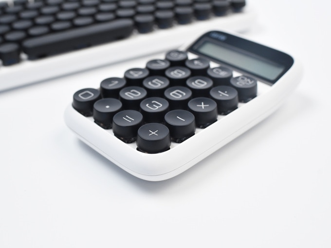 メカニカルキー搭載の電卓Lofree Digit Calculator – コトコト