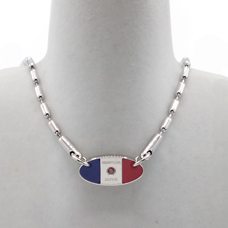 グッドハーツネックレス メタリック八角形 – 人・商品・サービスを通じ