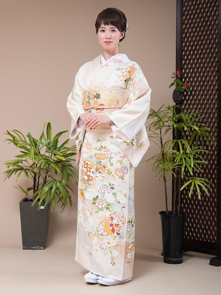 高級訪問着レンタル】h-435 クリーム系 貝桶 MLサイズ 貝桶｜KIMONO