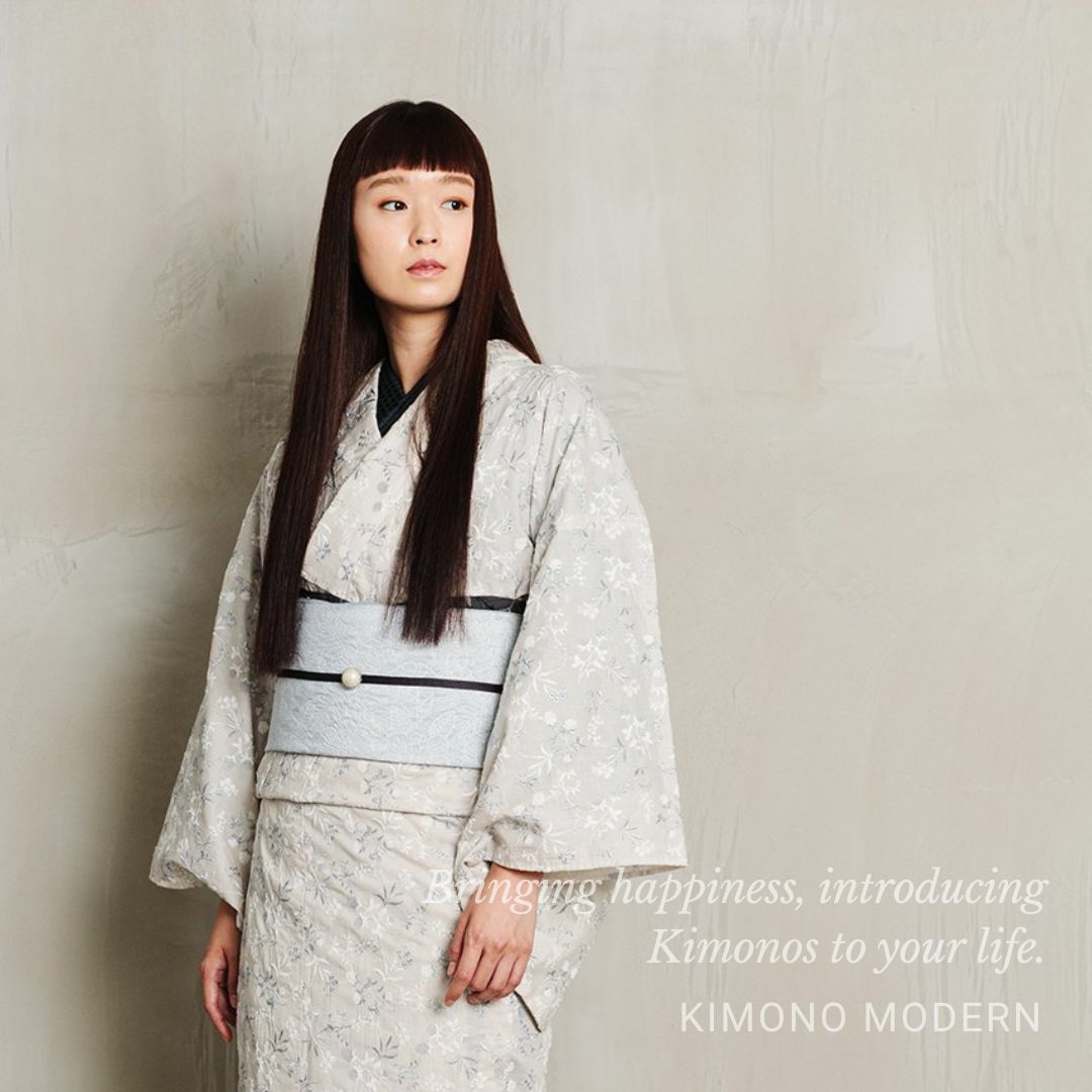 レース刺繍着物＞Arctic Glow-BLUE グレイ | 着物や浴衣なら和モダン