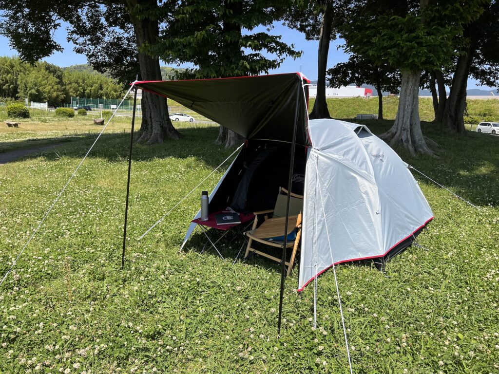 コールマン パーティーシェードで快適ソロキャンプ 坊主キャンパー