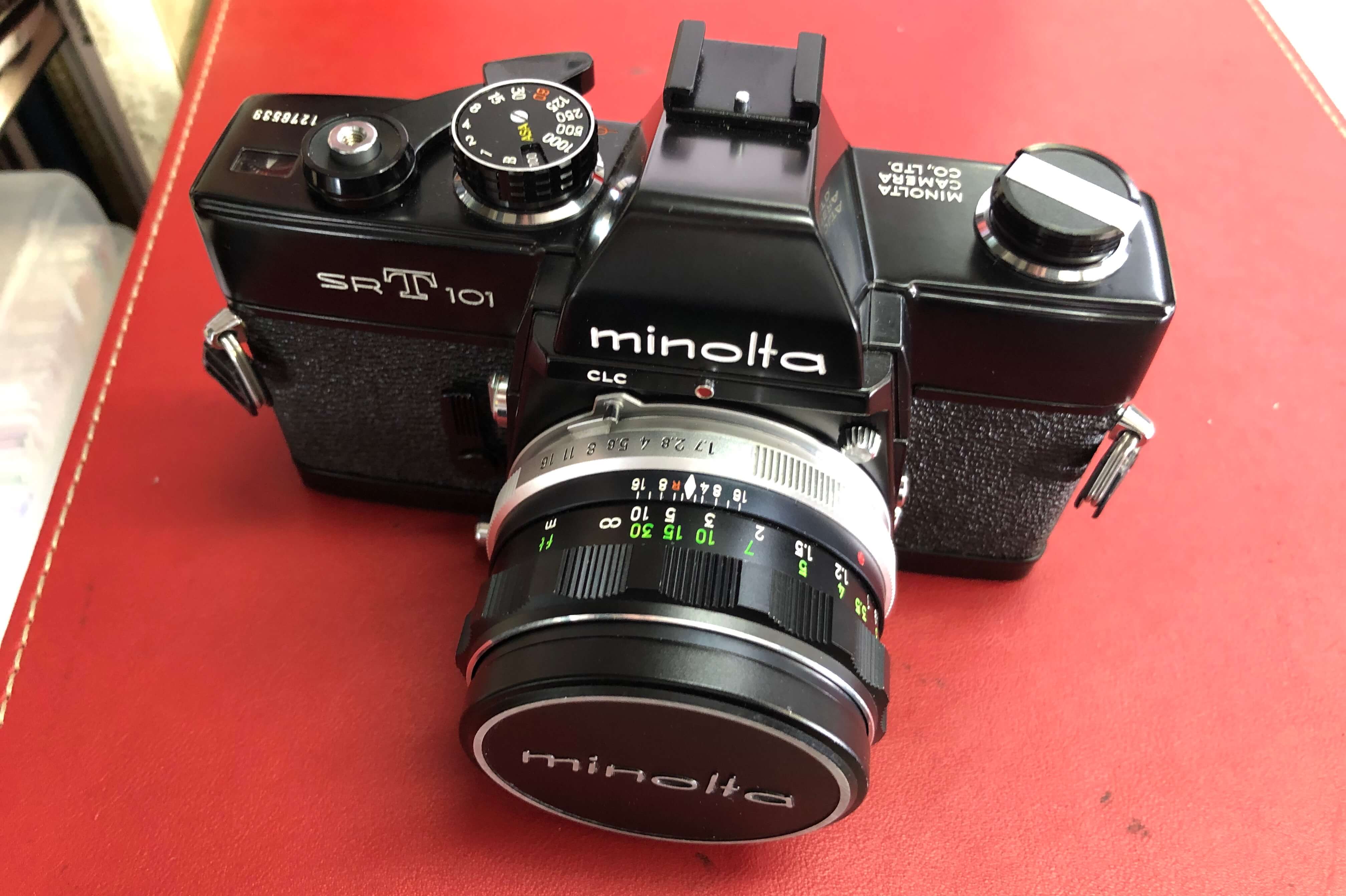 これはロックだ。ブラックのミノルタ minolta SRT101が放つ粋。｜記憶