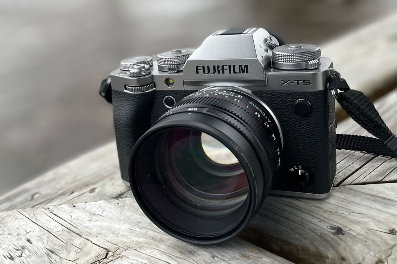 7Artisans 50mm f0.95 Xマウント版を、Nikon Z fcに装着してみた