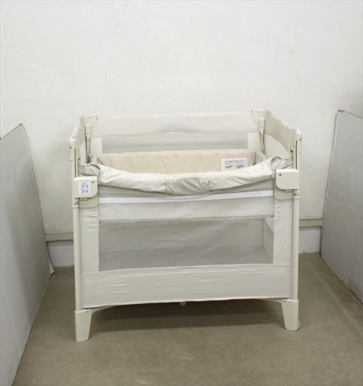 送料無料 ココネルエアー ミルクWH 66046 たたんで運べるベビーベッド