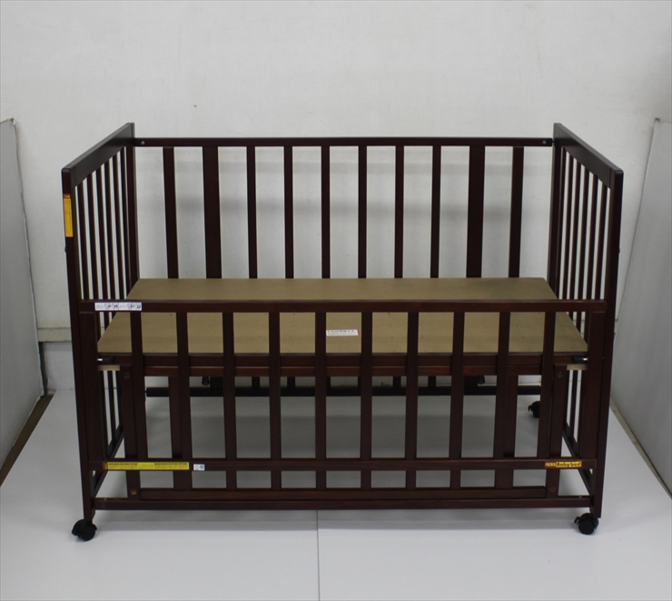 送料無料 ヤトミ ハピネス ベビーベッド オリーブ ブラウン OV 101 BR