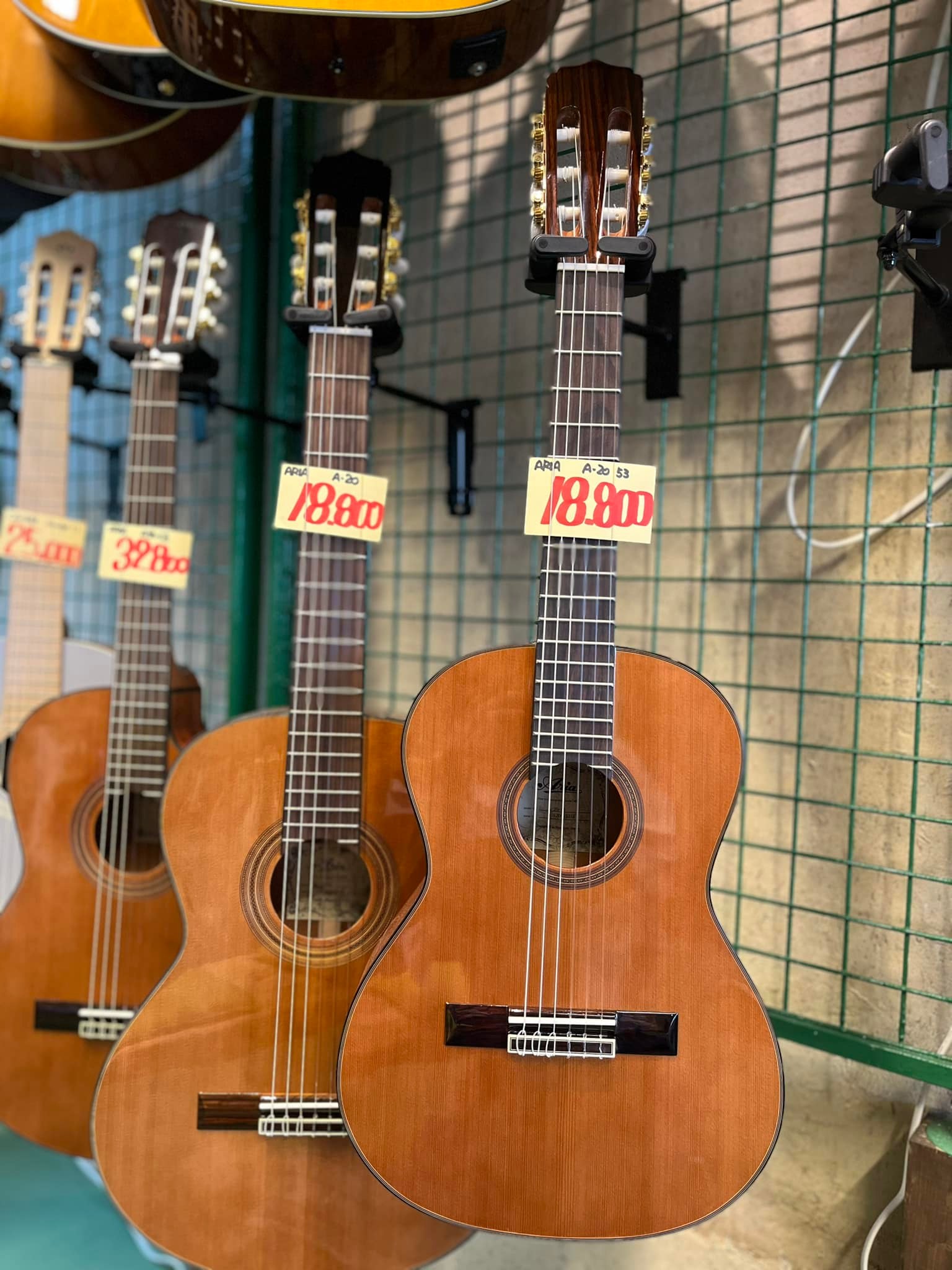 ARIA A-20 – きくがわ楽器