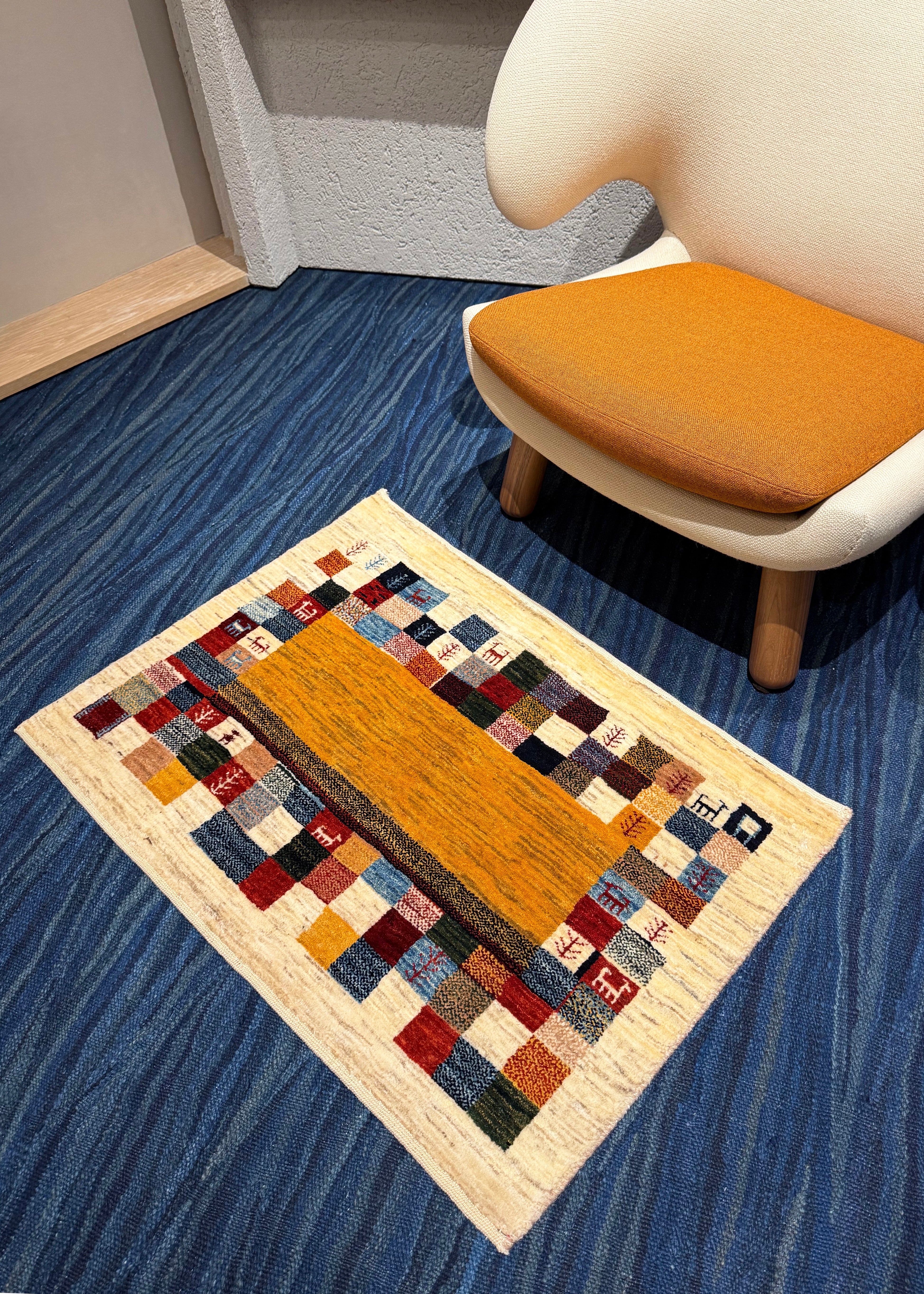 遊牧民の絨毯 】Zollanvari ゾランヴァリ ギャッベ 86×60㎝ (No.04085