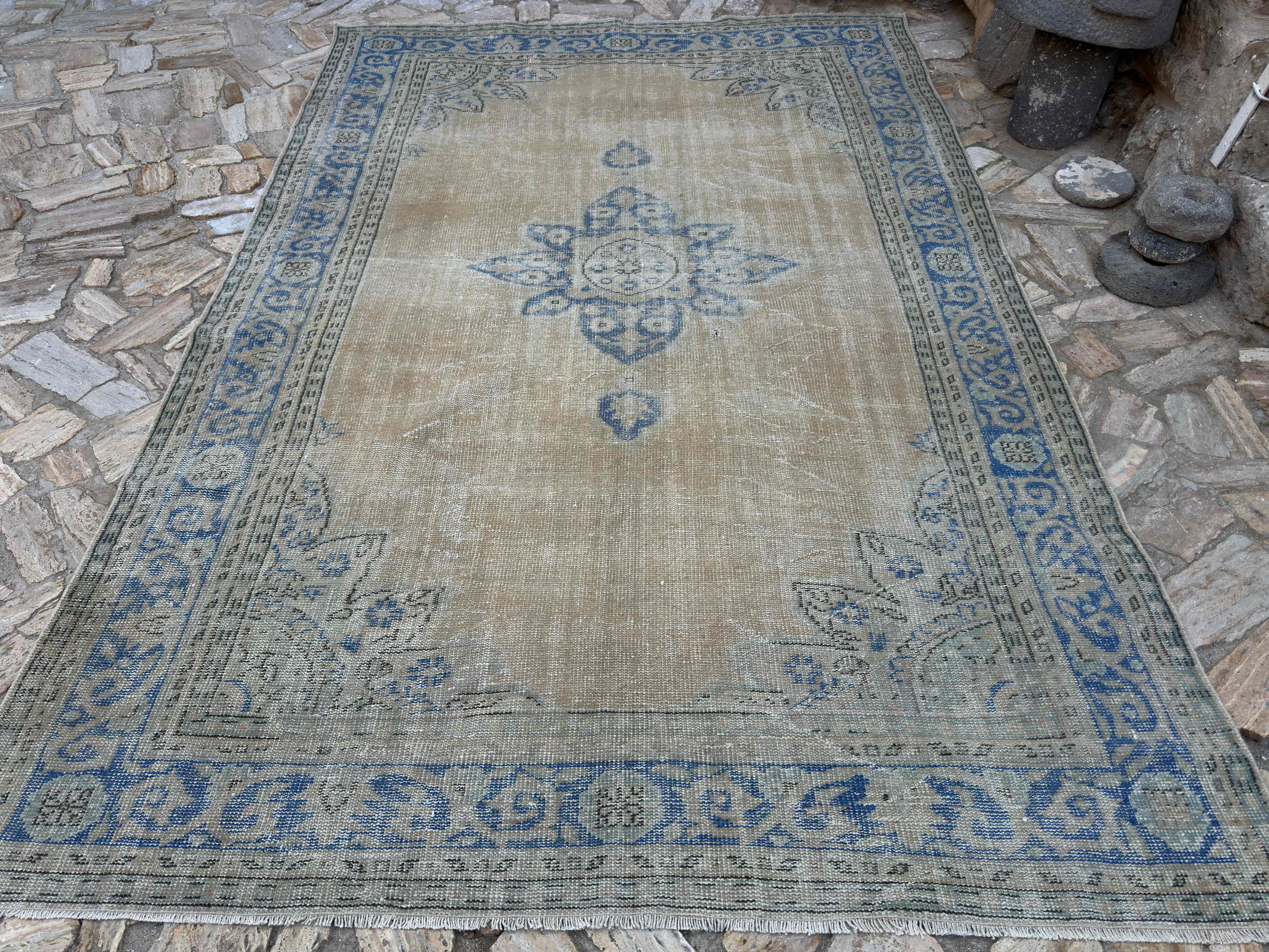 8' x 11' Vintage Turkish Rug, Blue - Lian – Kirmen™