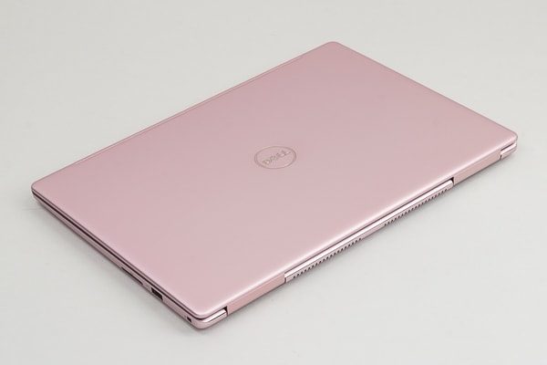 デル Inspiron 13 7000（7380）2018年モデル レビュー：やたら薄くて高