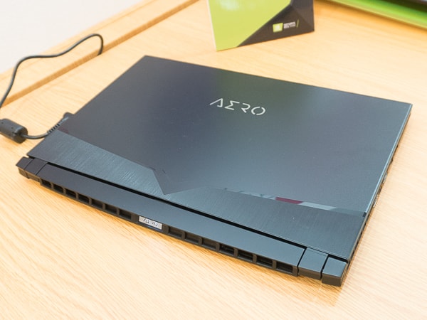 GIGABYTE AERO 15 OLED 展示機レポート：4K有機ELディスプレイ搭載の