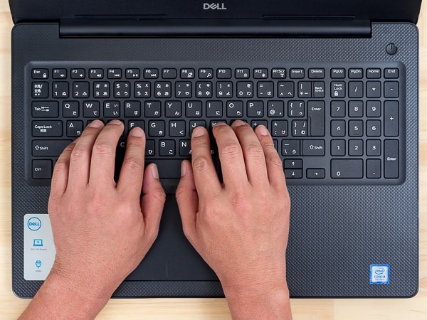 デル Vostro 15 3000 (3581) レビュー：3万円台からでDVD & VGA対応の