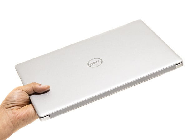 デル Inspiron 13 7000 (7391) 2019年モデル レビュー：1kg切りで最安