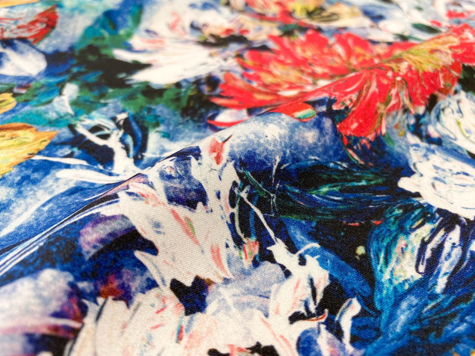 KKP8032-58D BK-464 シルデューサテン広巾多色IJプリント｜プリント