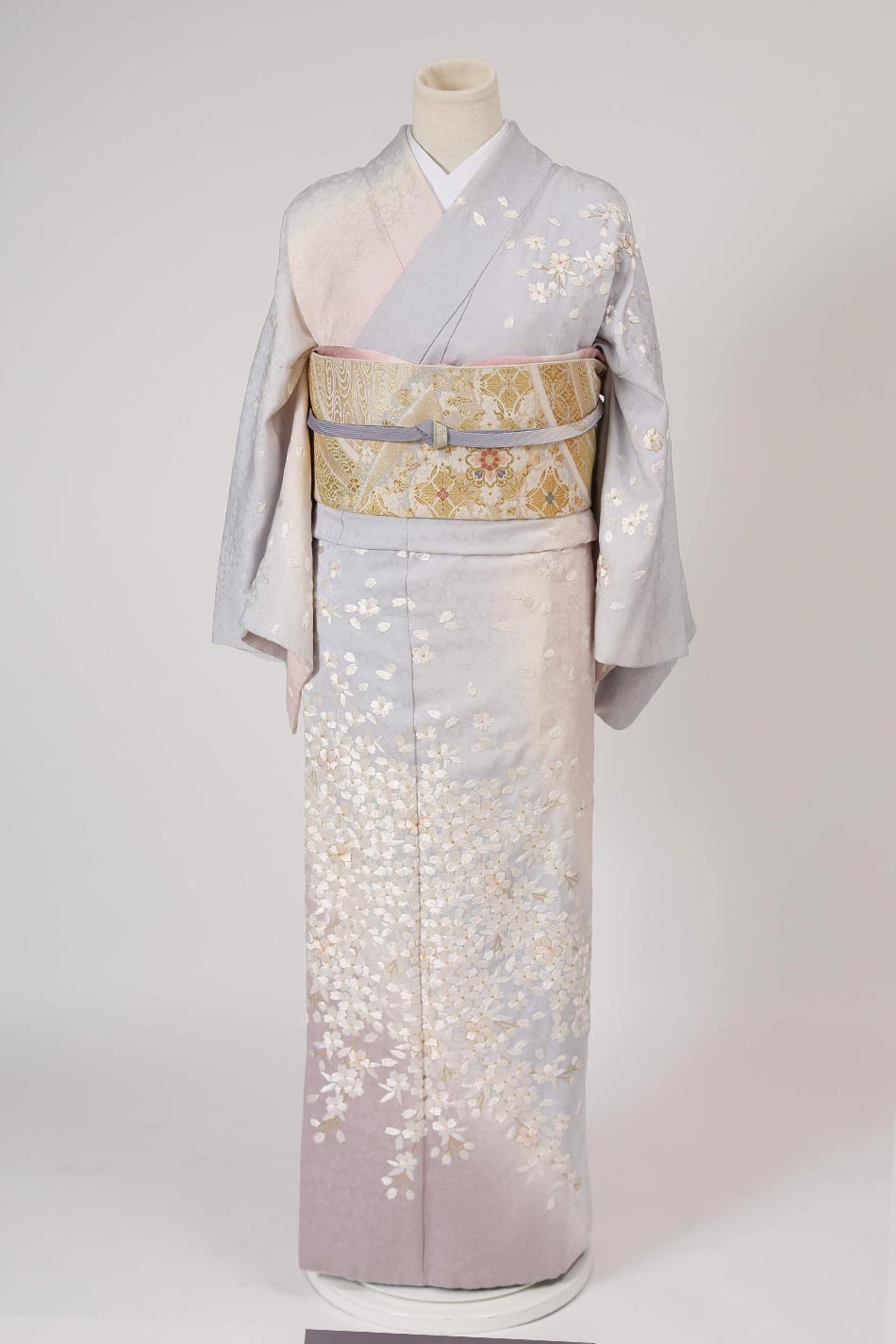 訪問着 【No.B-521】トールサイズ 桜の高級刺繍 | 東京・銀座で着物