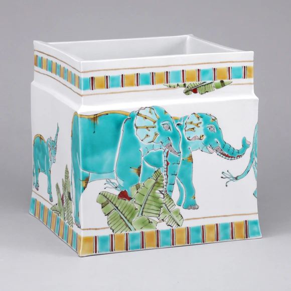 山近 泰の作家情報・作品一覧｜ギャラリージャパン