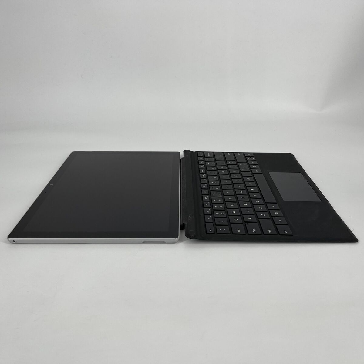 Microsoft Surface Pro 3 1631 Core i7-4020Y (8GB RAM 256GB SSD