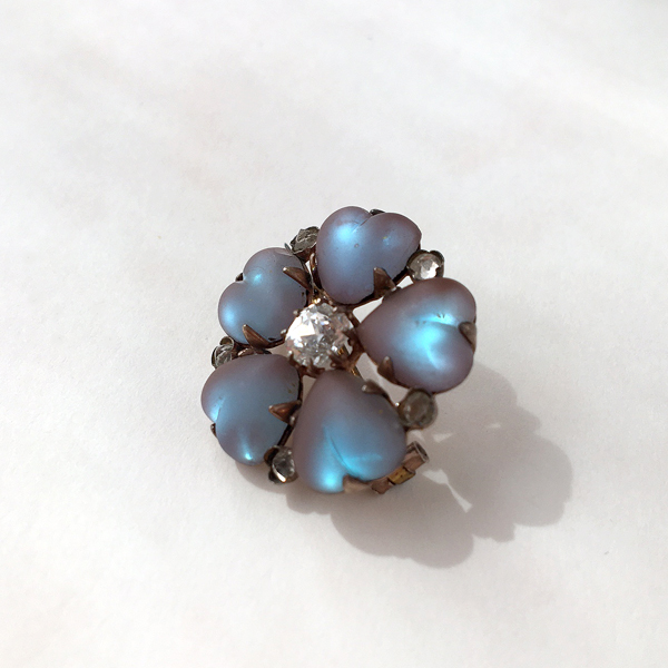 銀製 フロストサフィレットのハートフラワーブローチ - アンティーク k