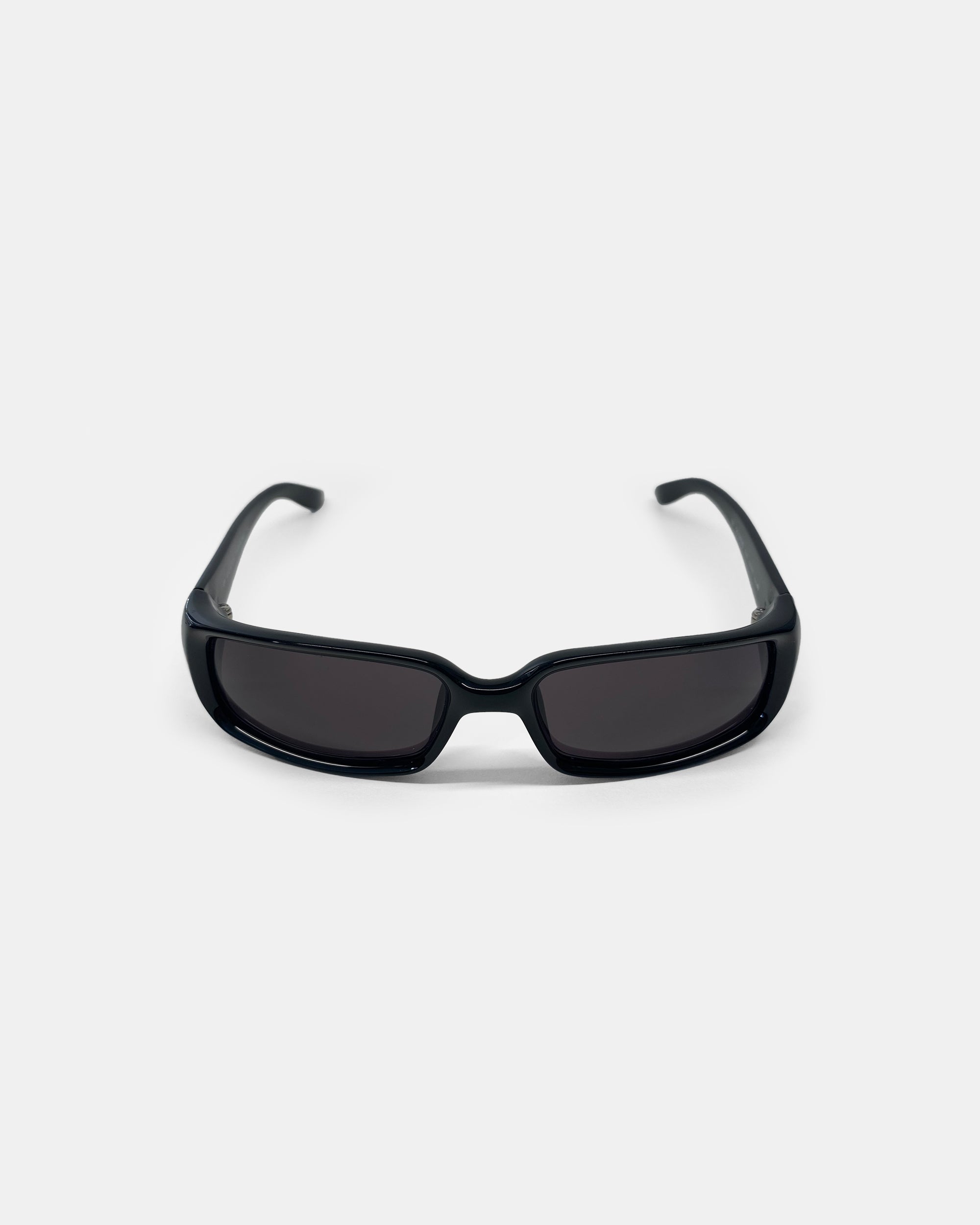 Gucci by Tom Ford 2000s GG 2455/S Sunglasses Black – knudpeters