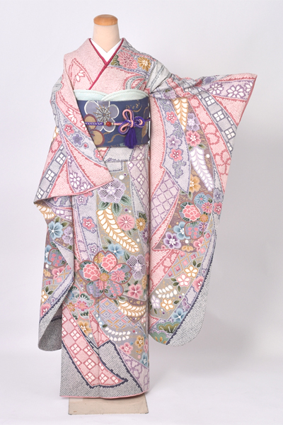 振袖[ピンク・絞り]｜着物レンタルあき (来店着付け無料・全国配送無料)