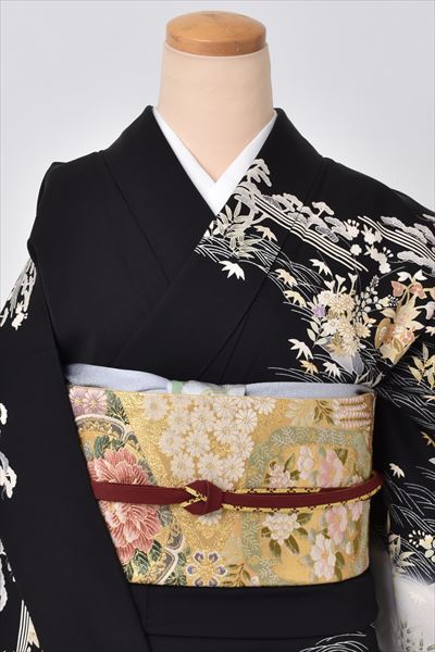 訪問着(黒地・御所解模様)｜着物レンタルあき (来店着付け無料・全国