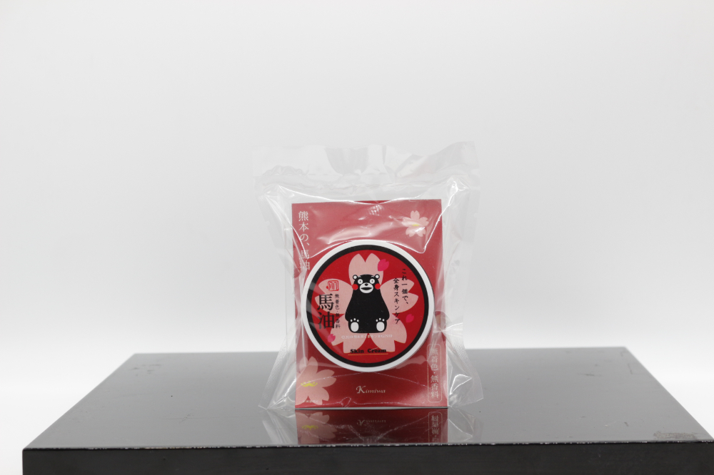 肌馬油（くまモン） | 熊本お土産・お菓子ならKUMATOKU(くまトク)