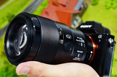 ソニーストアで、マクロレンズ（FE 90mm F2.8 Macro G OSS