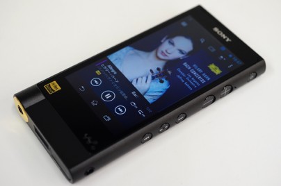 ウォークマン”「NW-ZX2」がやってきたので、まずは外観を中心に