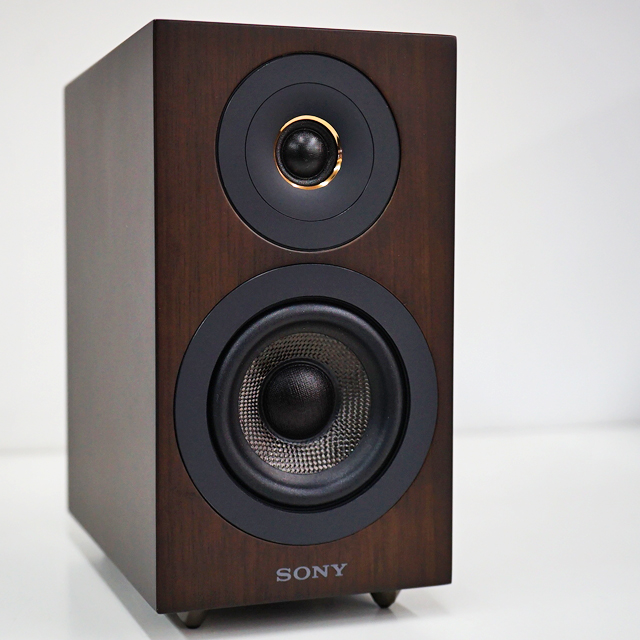 完全にデスクトップ専用、自分のためだけのコンパクトオーディオ