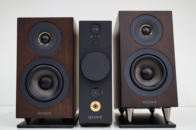 完全にデスクトップ専用、自分のためだけのコンパクトオーディオ