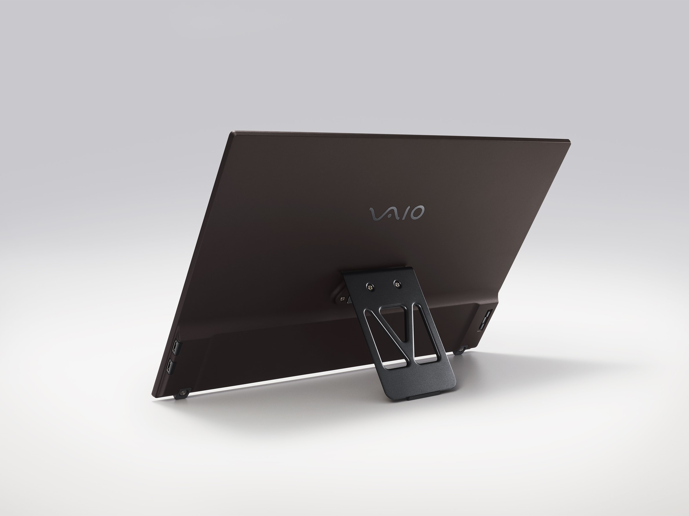 VAIO㈱、世界最軽量モバイルディスプレイ「VAIO Vision+ 14」を発売
