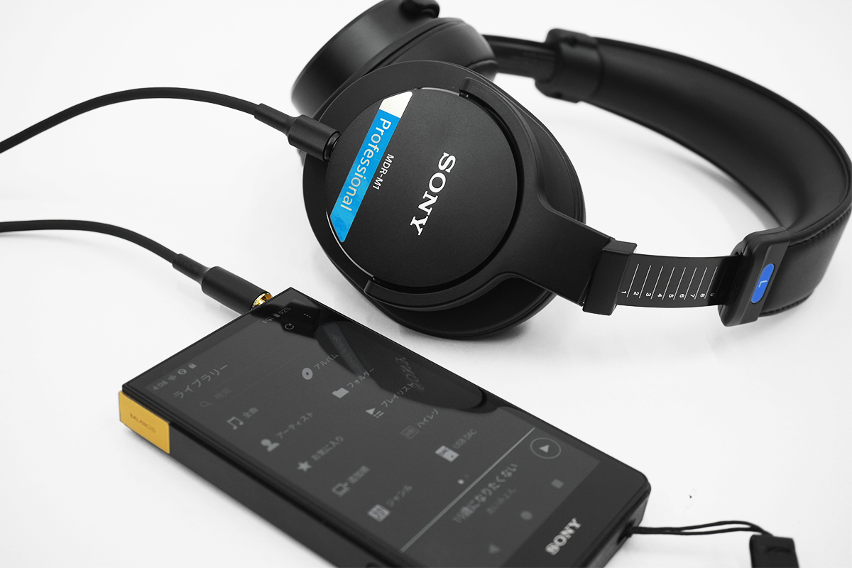 クリエイター向け密閉型モニターヘッドホン「MDR-M1」レビュー。肉厚の