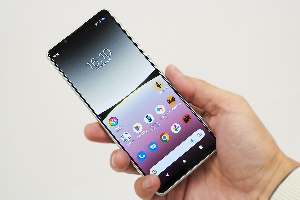 SIMフリーモデル「Xperia 5 IV（XQ-CQ44）」実機レビュー。余計なロゴ