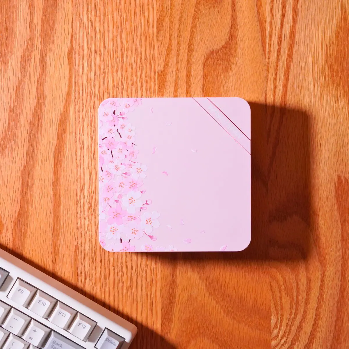 UM773 SE レビュー】一目惚れで思わず衝動買いした桜色のミニPC | ガジェ活