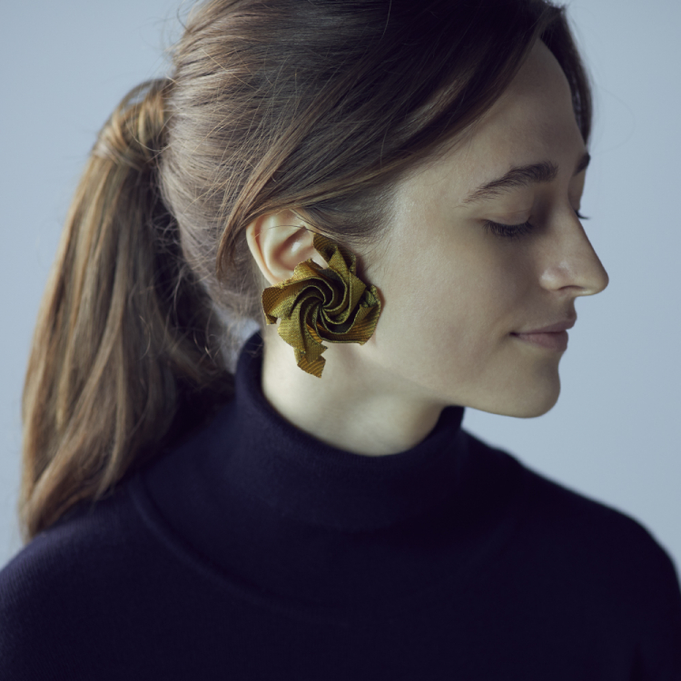 身につける花をギフトに…イッセイミヤケの「FLORIOGRAPHY」MoMAストア