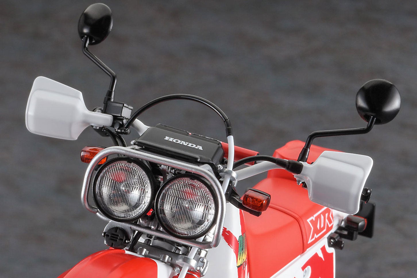 ハセガワ、ホンダ XLR BAJA（バハ）を1/12スケールでプラモ化！ 完全新
