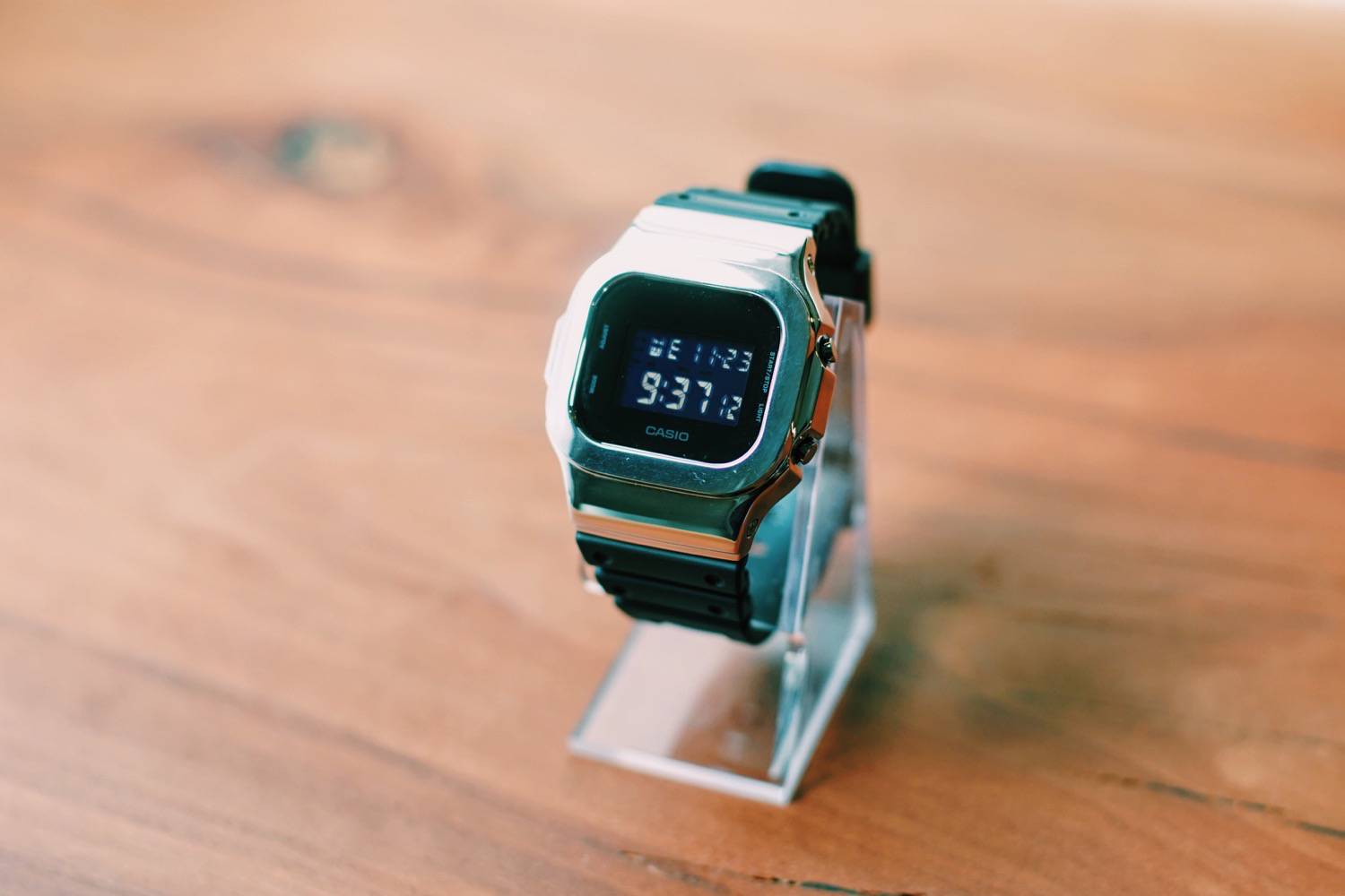 DAMUE】最高に格好良いG-SHOCKはこれ！メタルカスタムで腕時計の域を