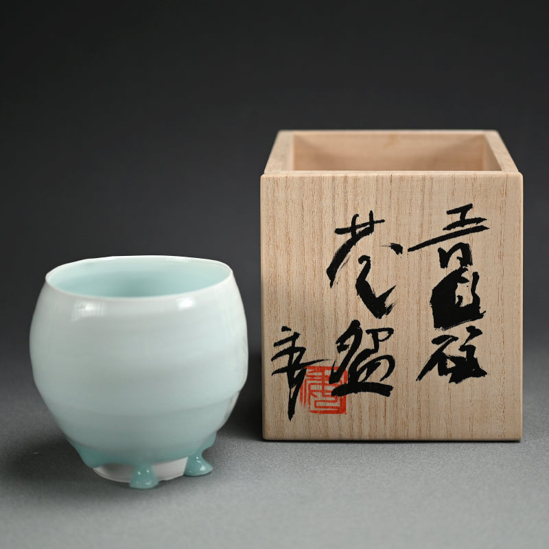 Chawan ー加藤委「青白磁 茶盌」 / 加藤ツブサ – Kura Monzen Gallery