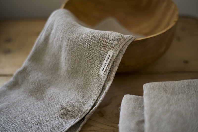 誰かに贈りたくなる心地よさ 「ÉCHAPPER（エシャペ）」のタオル