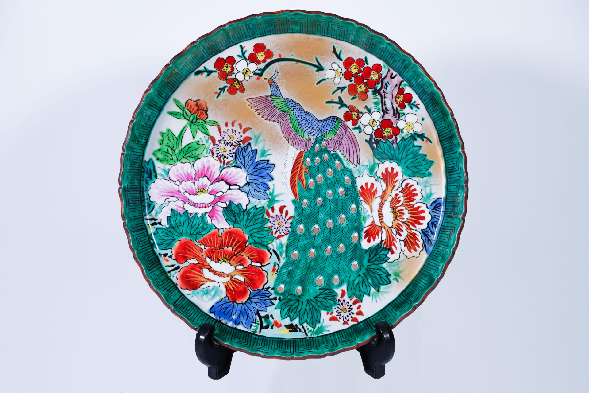 九谷焼 勇峰 牡丹孔雀 10号飾皿 – 九谷屋 公式オンラインストア