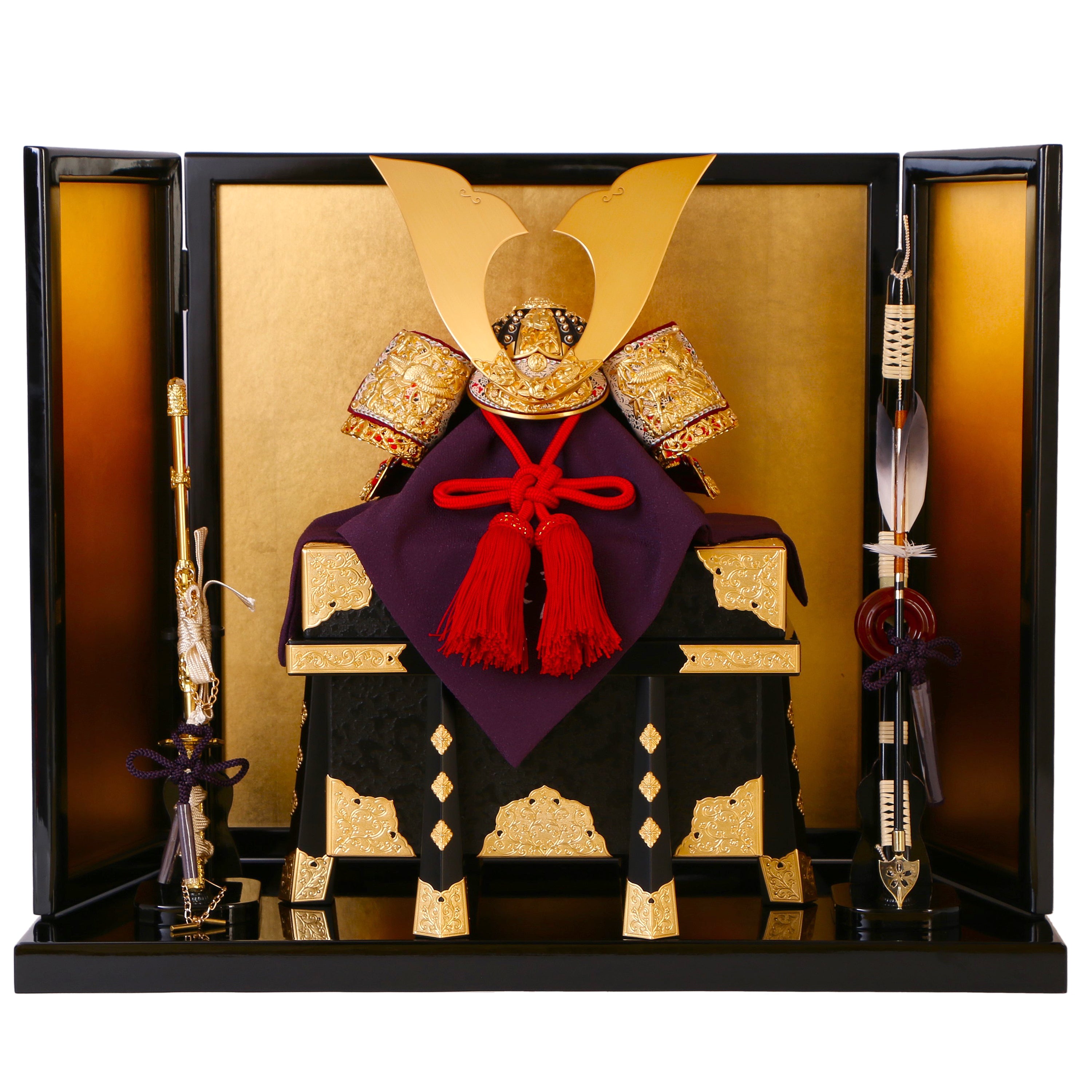 飾兜 極上10号 金小札 赤糸縅 竹雀錺 – 平安住一水｜京都甲冑株式会社