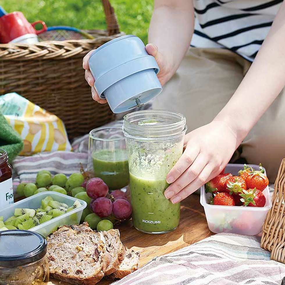 販売終了】USB充電式ポータブルミキサーKMX-0400 | コイズミオンライン