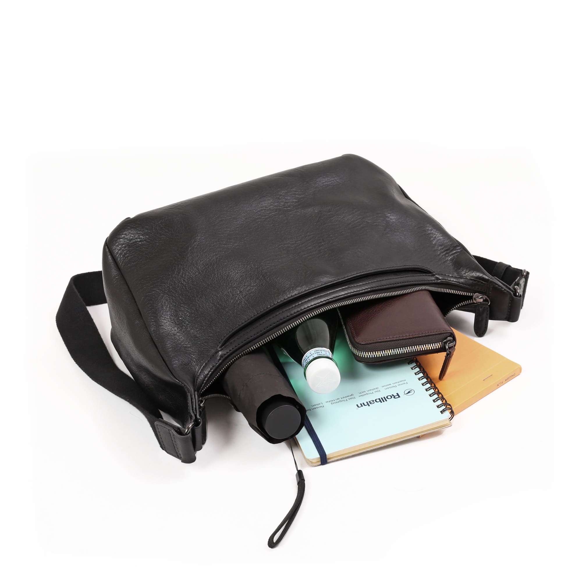 公式】 レザークラフトカンパニー EVERY ハーフムーン ショルダー