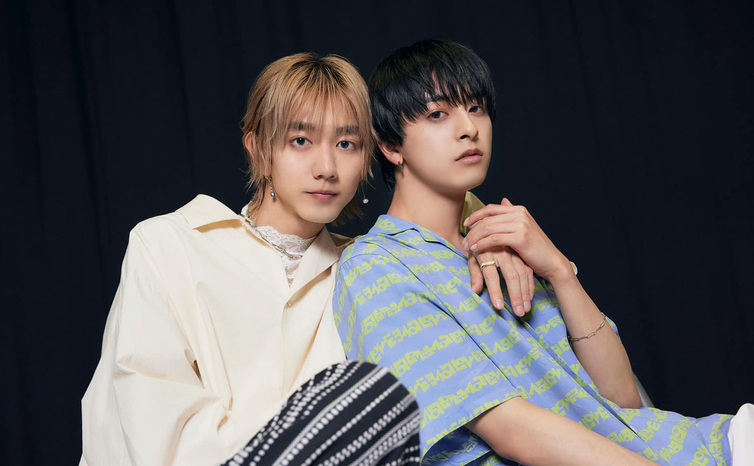 駒木根葵汰×新原泰佑】 木ドラ24「25時、赤坂で」 固く閉じ込めた