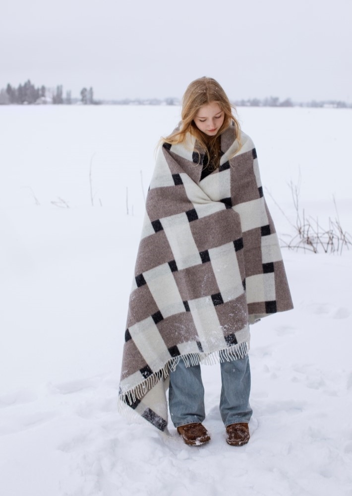 PUNOS wool blanket 130x180cm+fringes – LAPUAN KANKURIT（ラプアン